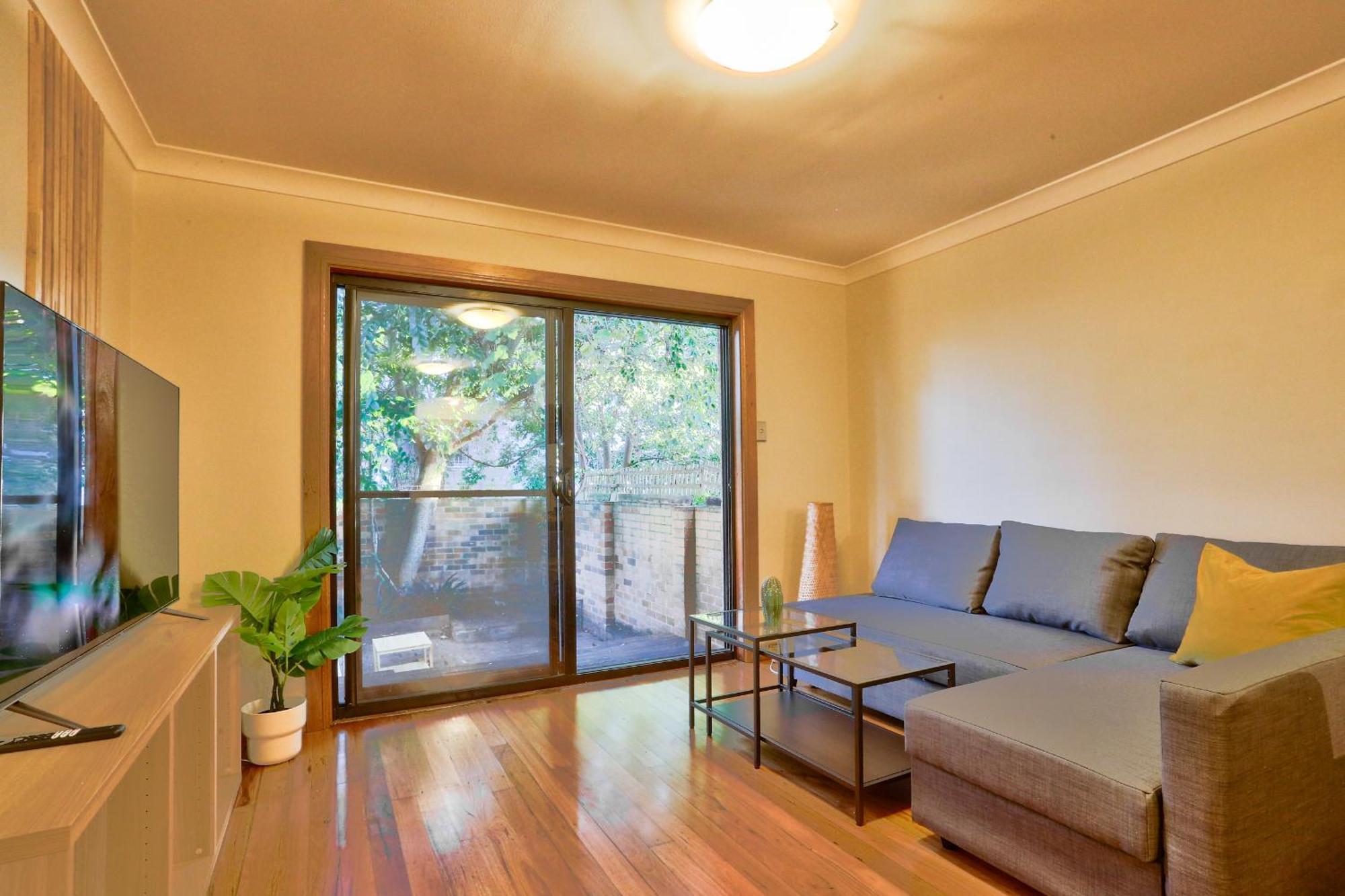 Comfortable 3 Bedroom House Pyrmont Sydney Exterior photo